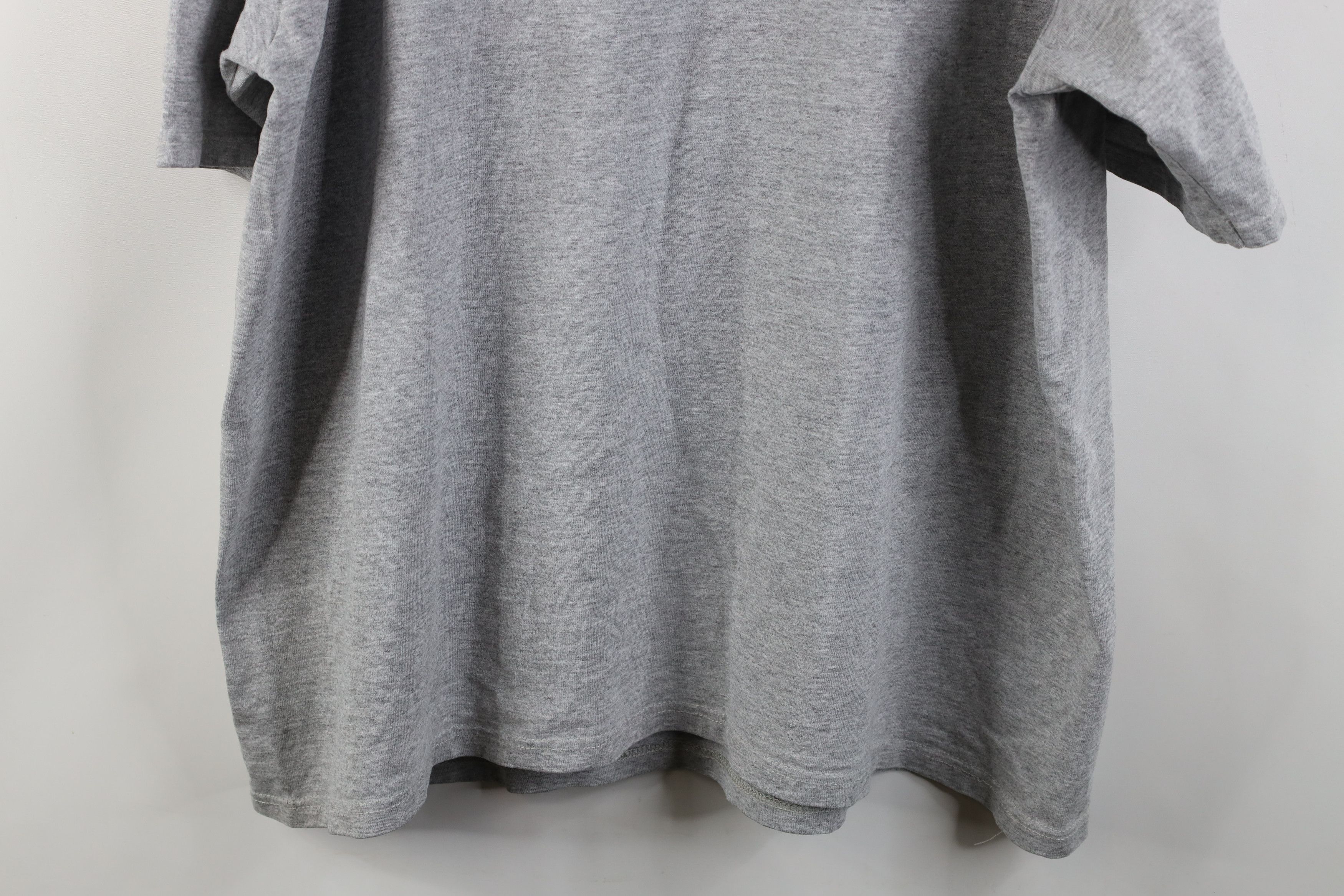 Vintage Vintage 90s Indiana University Football T-Shirt USA Size US XXL / EU 58 / 5 - 13 Thumbnail