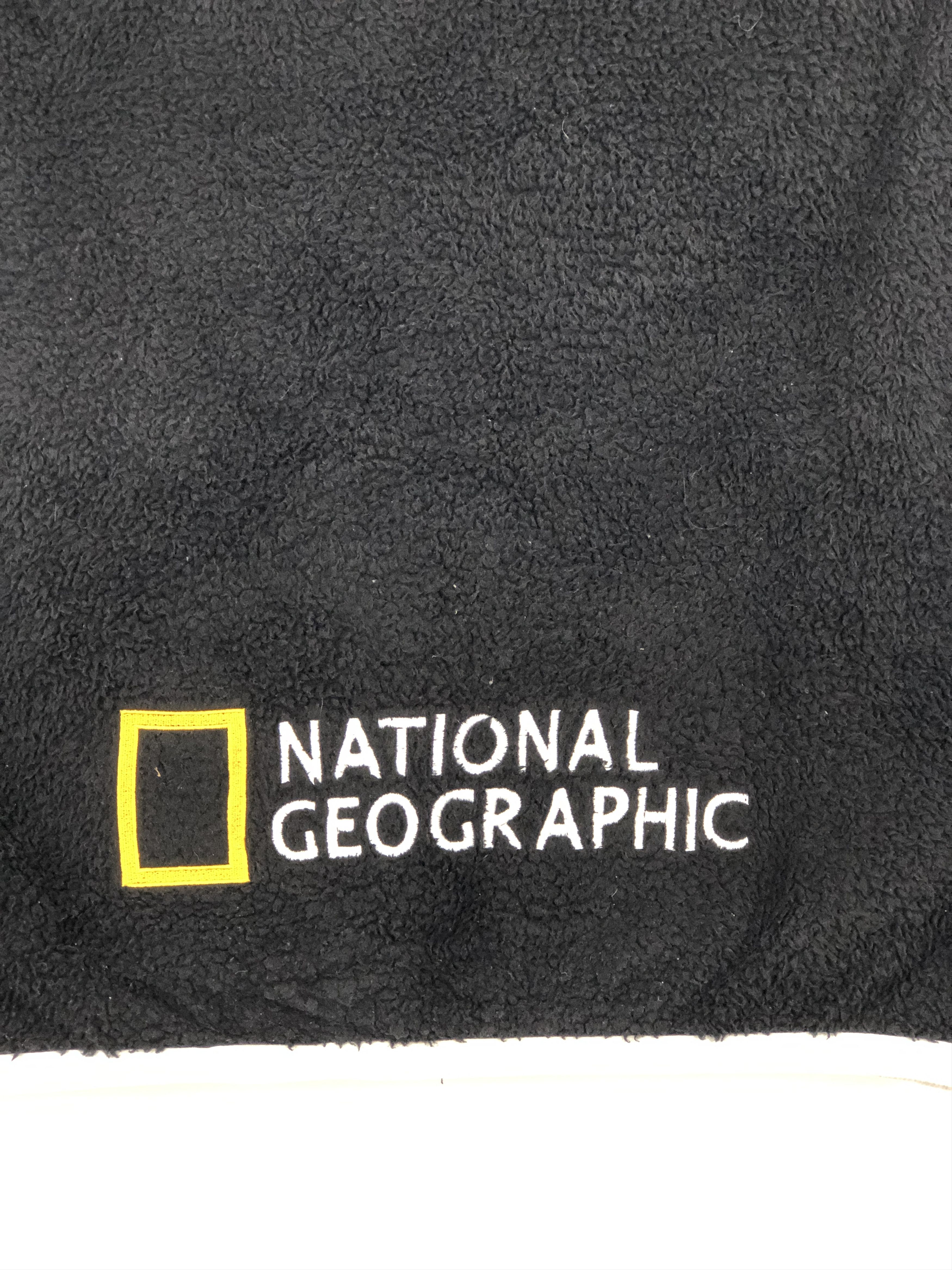Other Vintage National Geographic Fleece Zipper Up Vest JA0007 Size US M / EU 48-50 / 2 - 6 Thumbnail