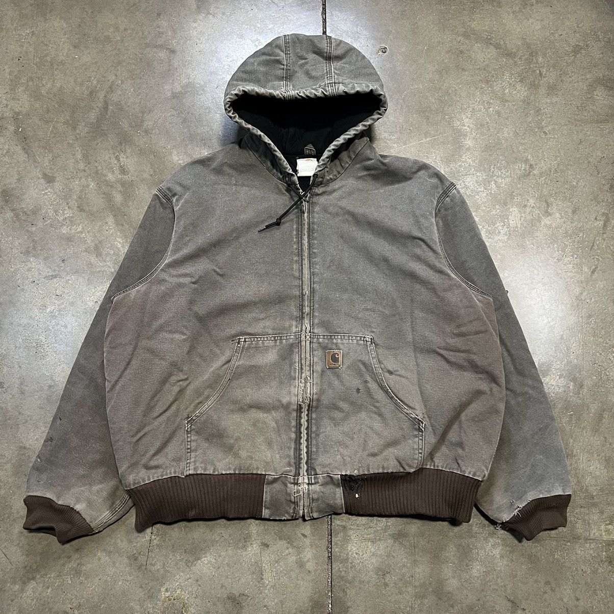 Carhartt × Vintage Vintage Y2K Carhartt Active Jacket Hooded Brown Faded Boxy Size US XL / EU 56 / 4 - 1 Thumbnail