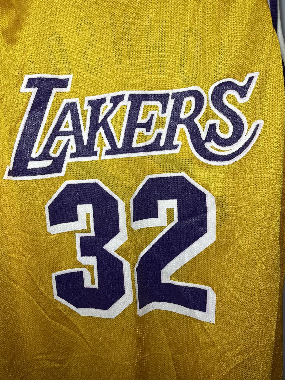 Champion Vintage Los Angeles Lakers Jersey Sz 48 Magic Johnson #32 Size US M / EU 48-50 / 2 - 4 Thumbnail