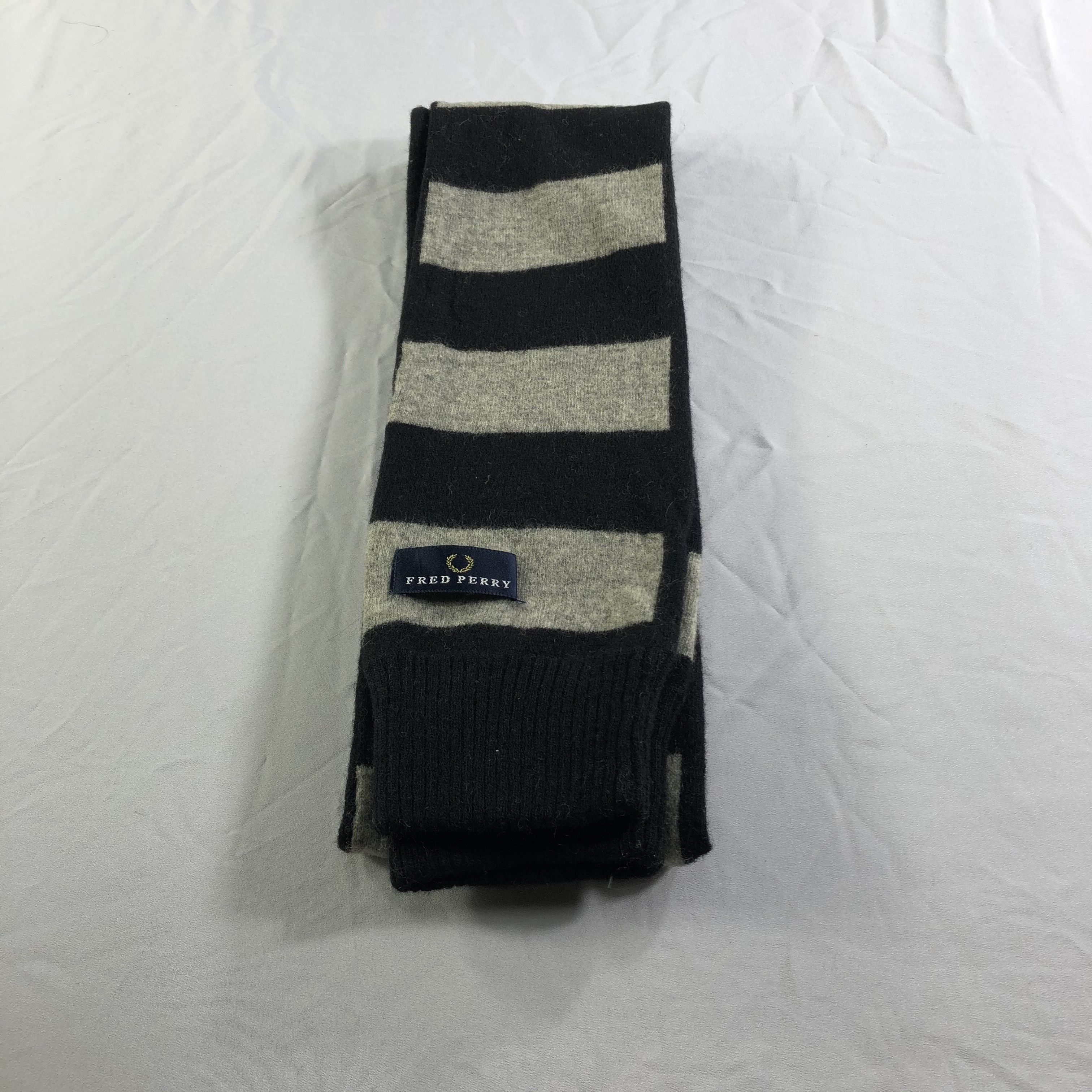 Fred Perry Fred Perry Striped Wool Scarf Muffler Neckwear V2204 Size ONE SIZE - 2 Thumbnail