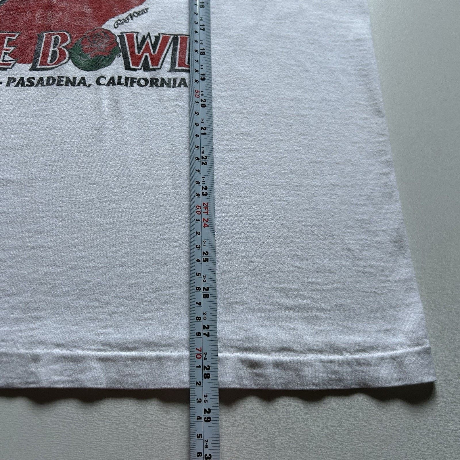 NCAA Vintage Wisconsin Badgers Rose Bowl T-Shirt Large 90s NCAA Size US L / EU 52-54 / 3 - 6 Thumbnail
