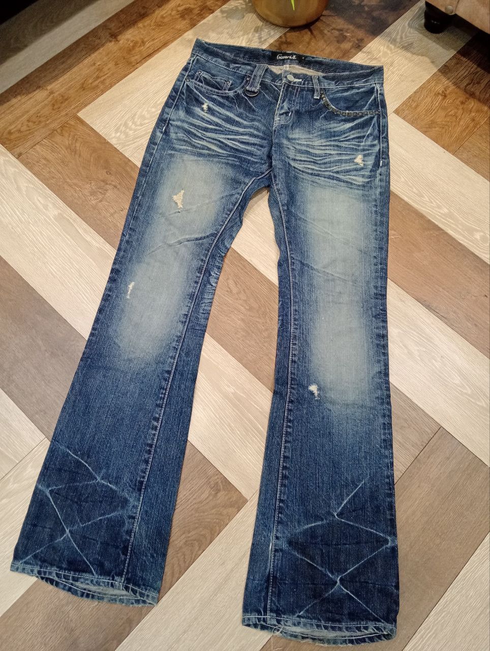 Japanese Brand JAPANESE CAVARIA STUDDED FLARED DISTRESSED JEANS - SIZE 44 Size US 32 / EU 48 - 3 Thumbnail