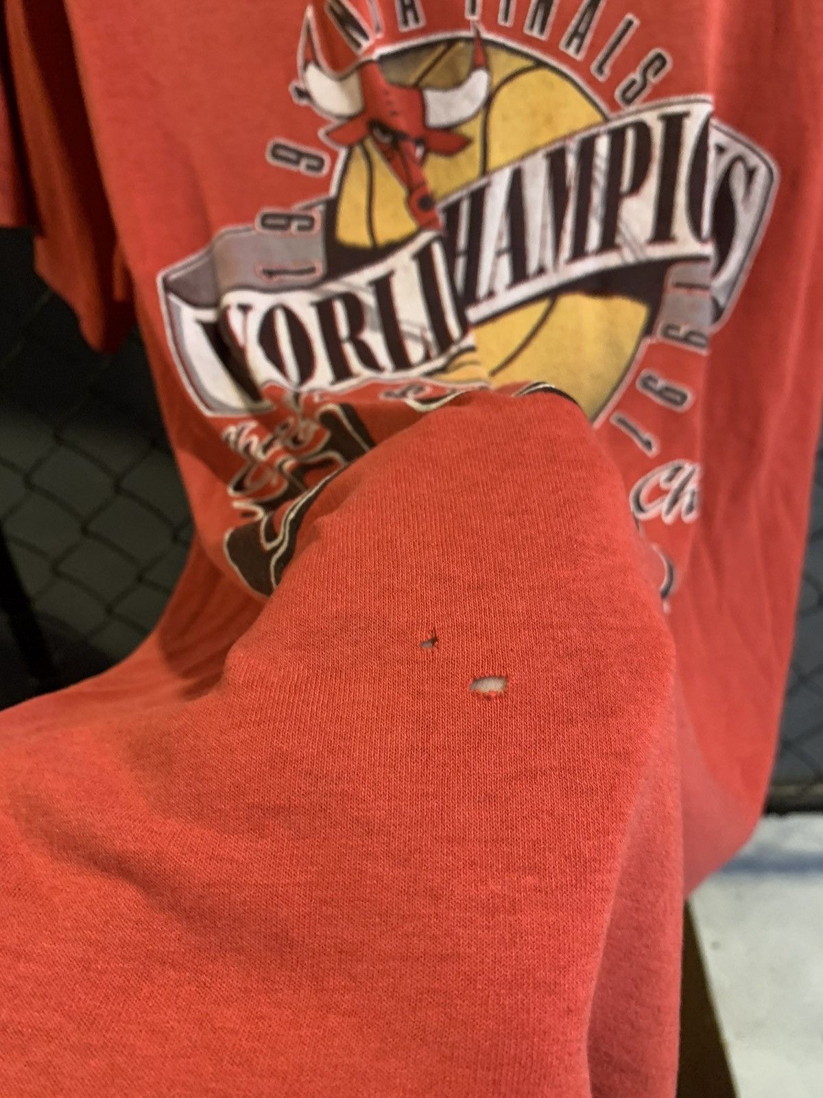 NBA × Vintage Vintage Chicago Bulls T-Shirt 1991 World Champions L Size US L / EU 52-54 / 3 - 3 Thumbnail