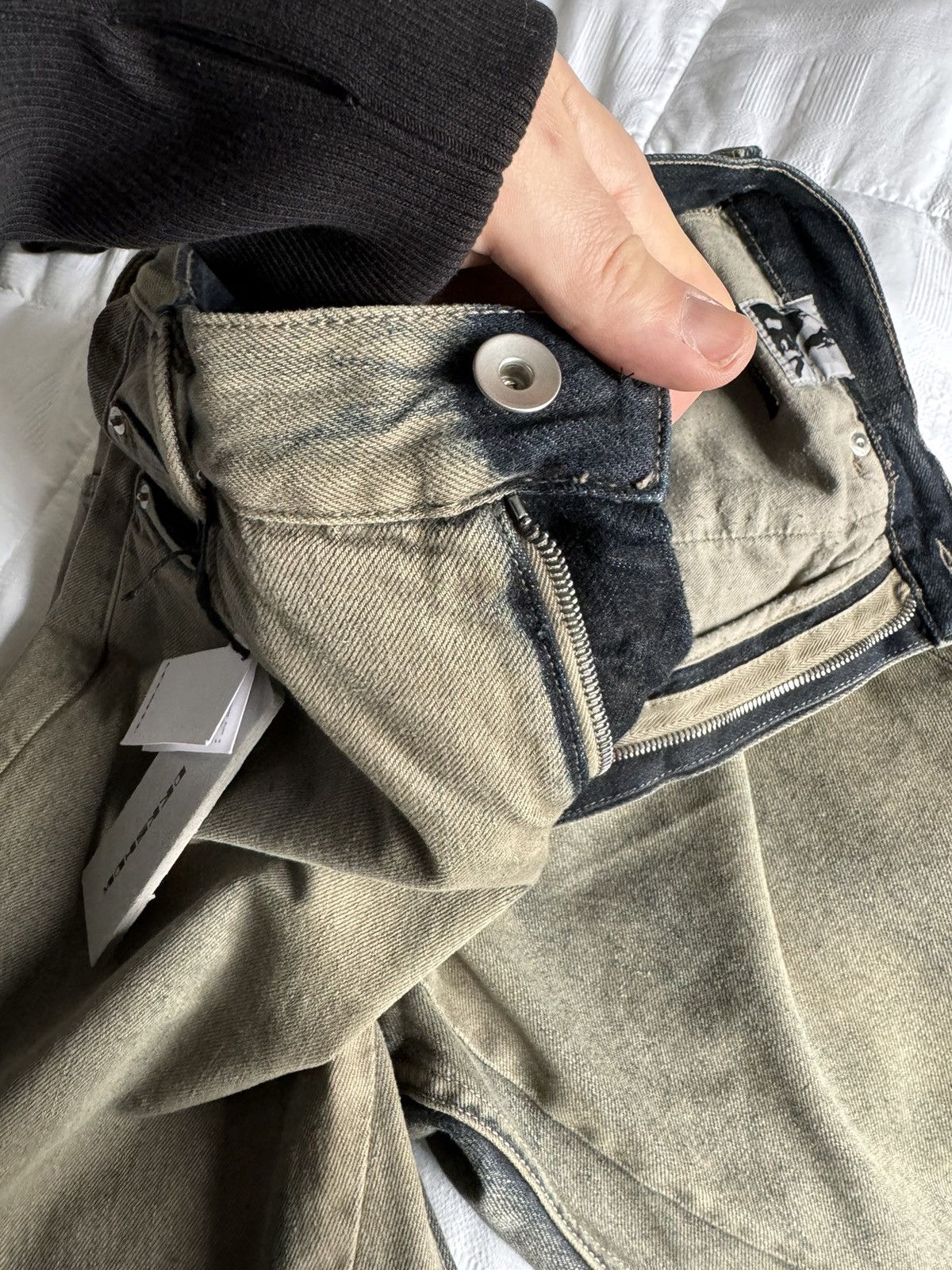 Rick Owens Brand New Rick Owens DRKSHDW Mineral Pearl Geth Jeans Size US 31 - 13 Thumbnail