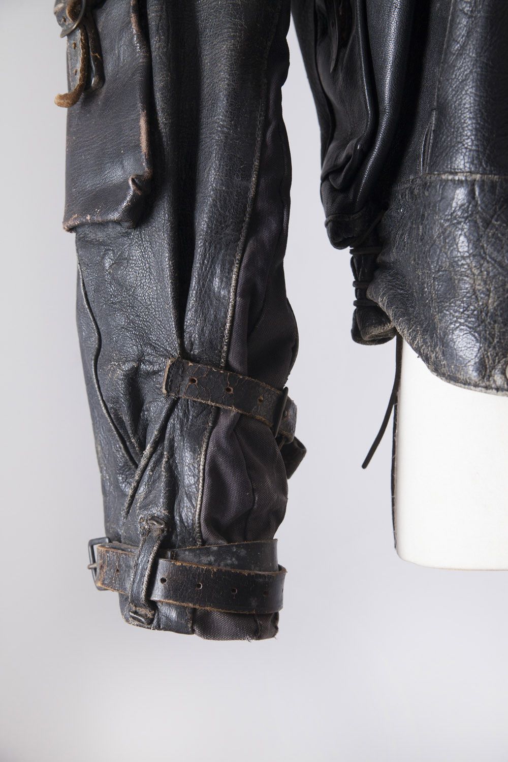 Vintage Vintage 1930's leather ordonnansjacka / swedish moto jacket Size US M / EU 48-50 / 2 - 8 Thumbnail