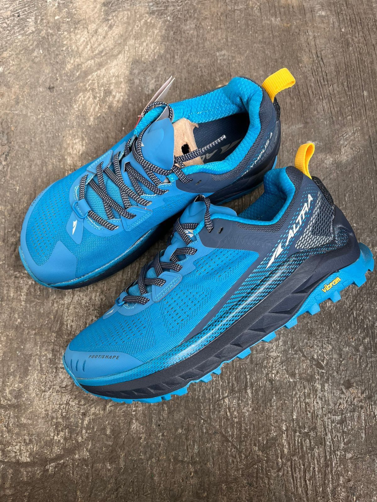 Altra Altra Olympus 4 Size US 8 / EU 41 - 3 Thumbnail