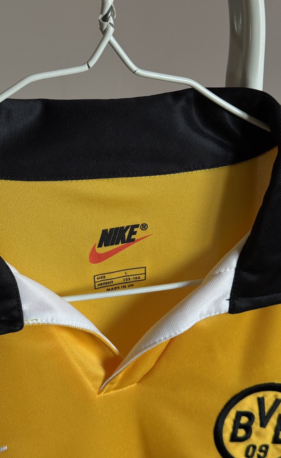 Nike Vintage Nike Borussia Dortmund 1998/00 Home Jersey Size M / US 6-8 / IT 42-44 - 4 Thumbnail