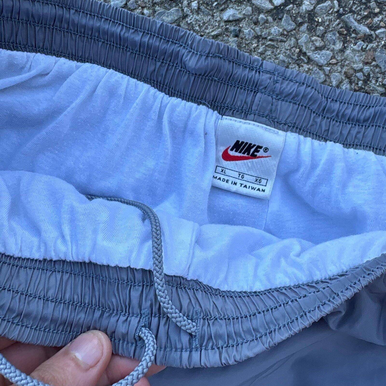 Nike Vintage 90s gray Nike track pants Size ONE SIZE - 2 Thumbnail