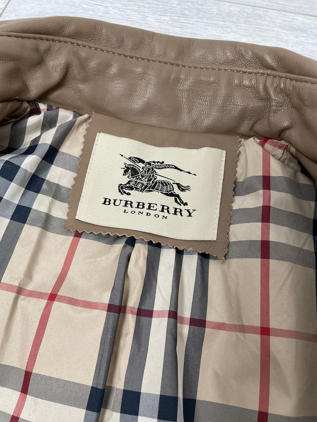 Burberry Burberry London Tench Coat Nova Check Brown Leather women’s Size M / US 6-8 / IT 42-44 - 5 Thumbnail