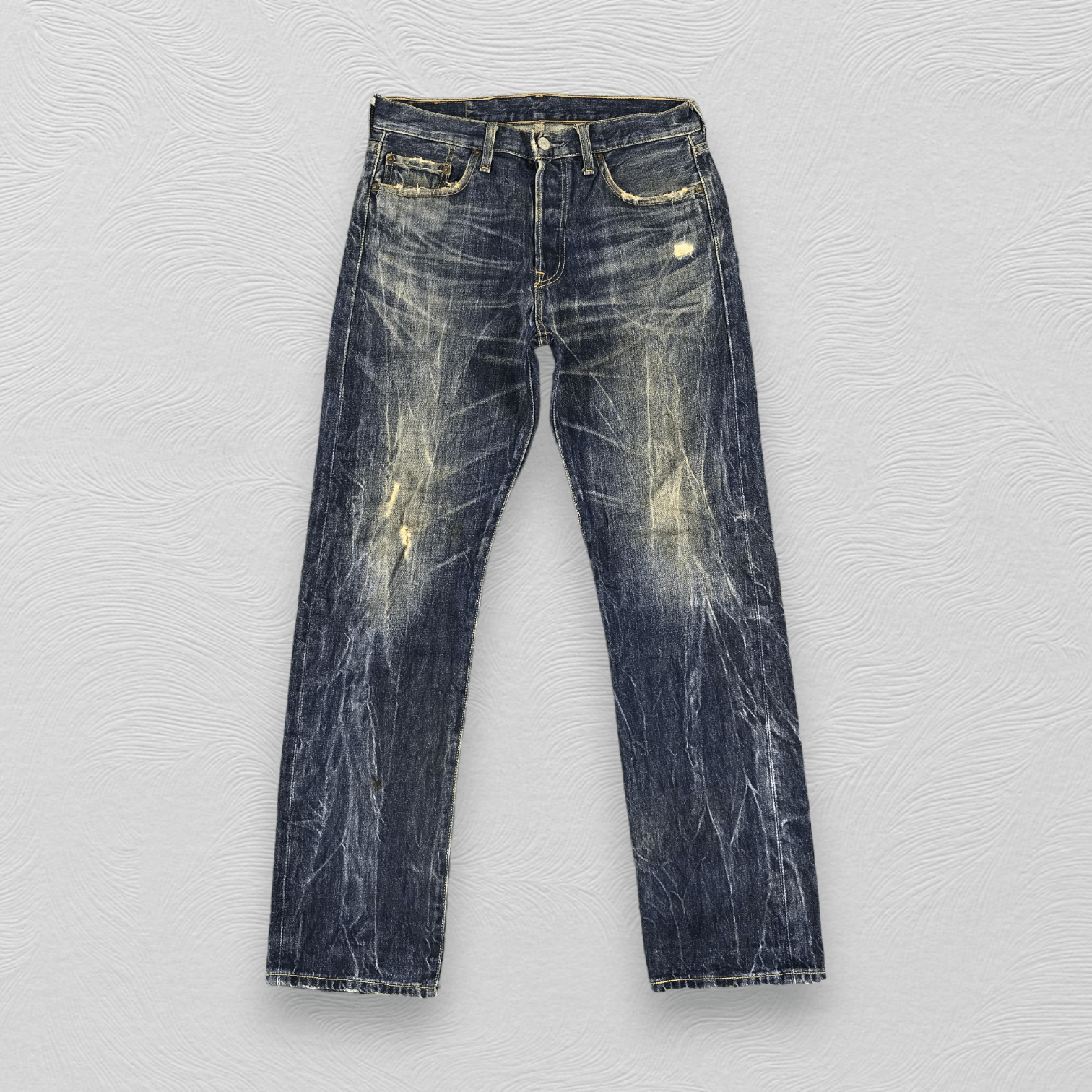 Levi's Vintage Levis 501 Jeans Dark Wash Denim KJ345 Size US 30 / EU 46 - 1 Thumbnail