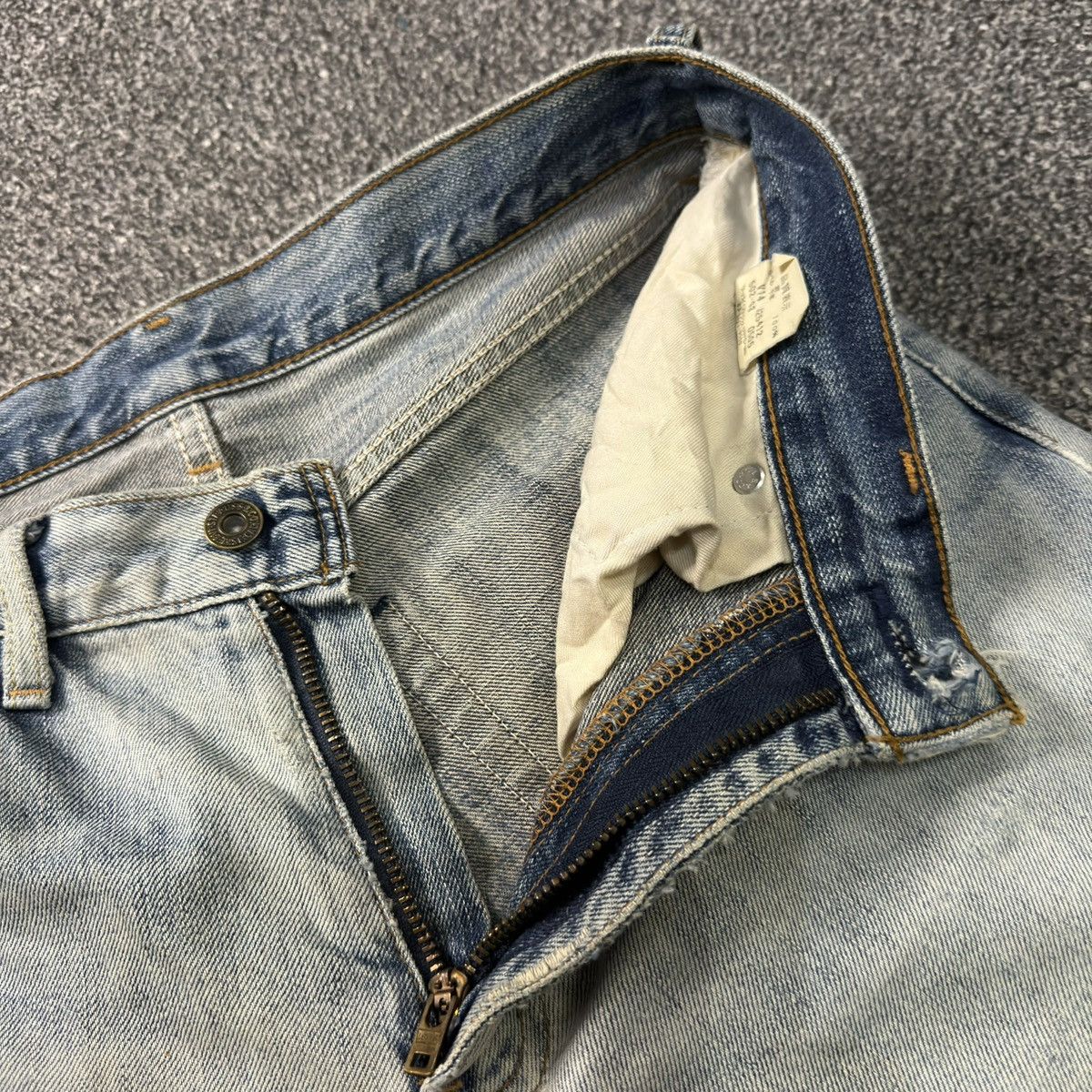 14th Addiction Vintage 90s Levis 502 Faded 2 Tone Distressed Denim W30 Size US 30 / EU 46 - 12 Thumbnail