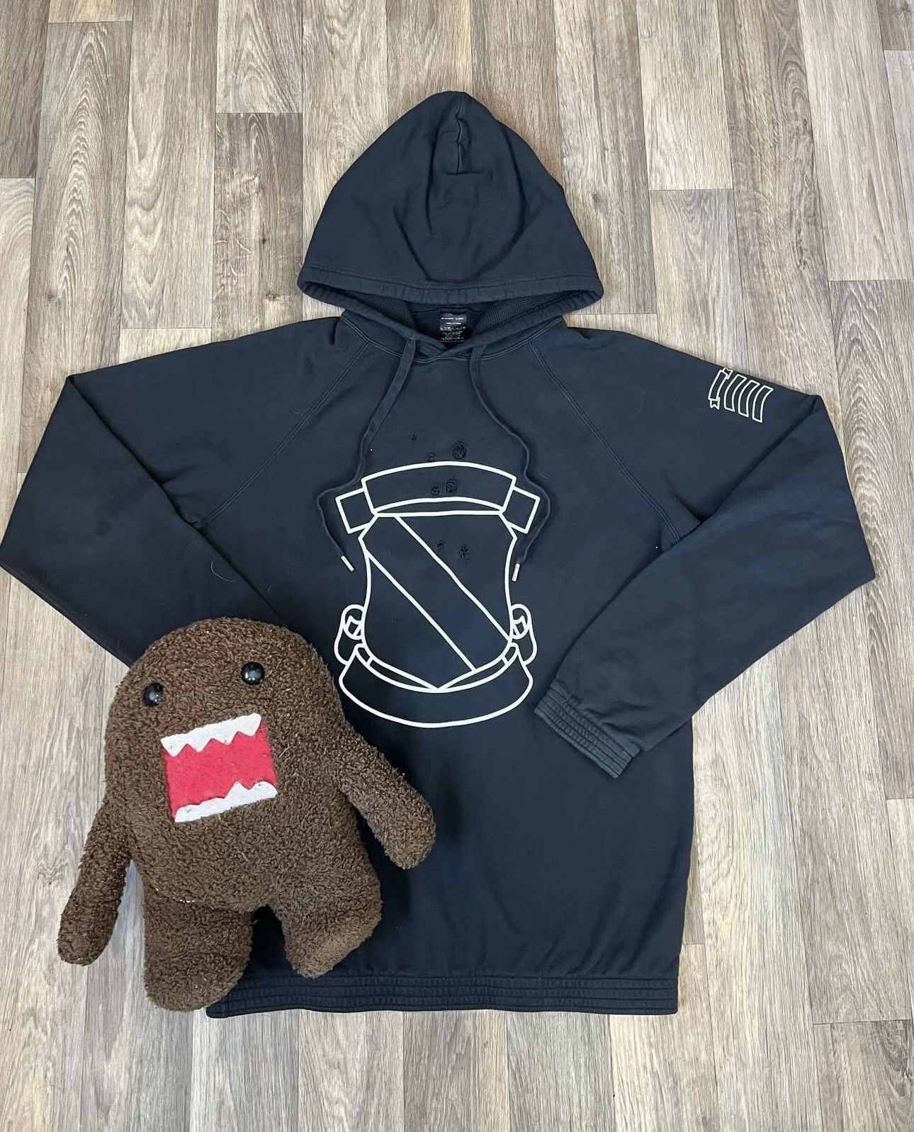 Number (N)ine Number Nine Shield Emblem Hoodie | Grailed