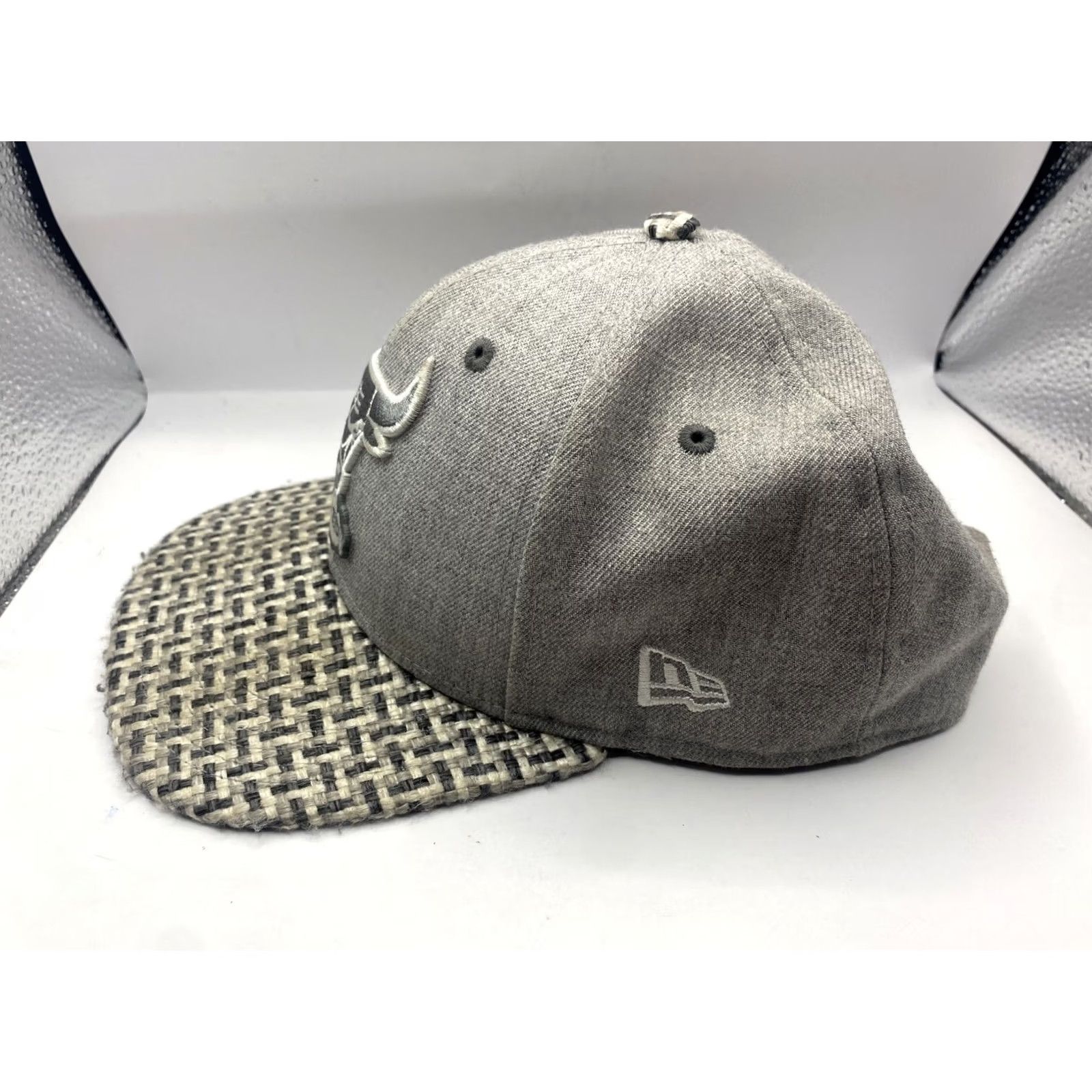 New Era New Era Hat Chicago Bulls 59FIFTY Fitted/Cap/Windy CITY Grey Brown Grey Bulls City Baseball Cap Mens Adjustable Breathable Vintage: No Season: All Size ONE SIZE - 3 Thumbnail