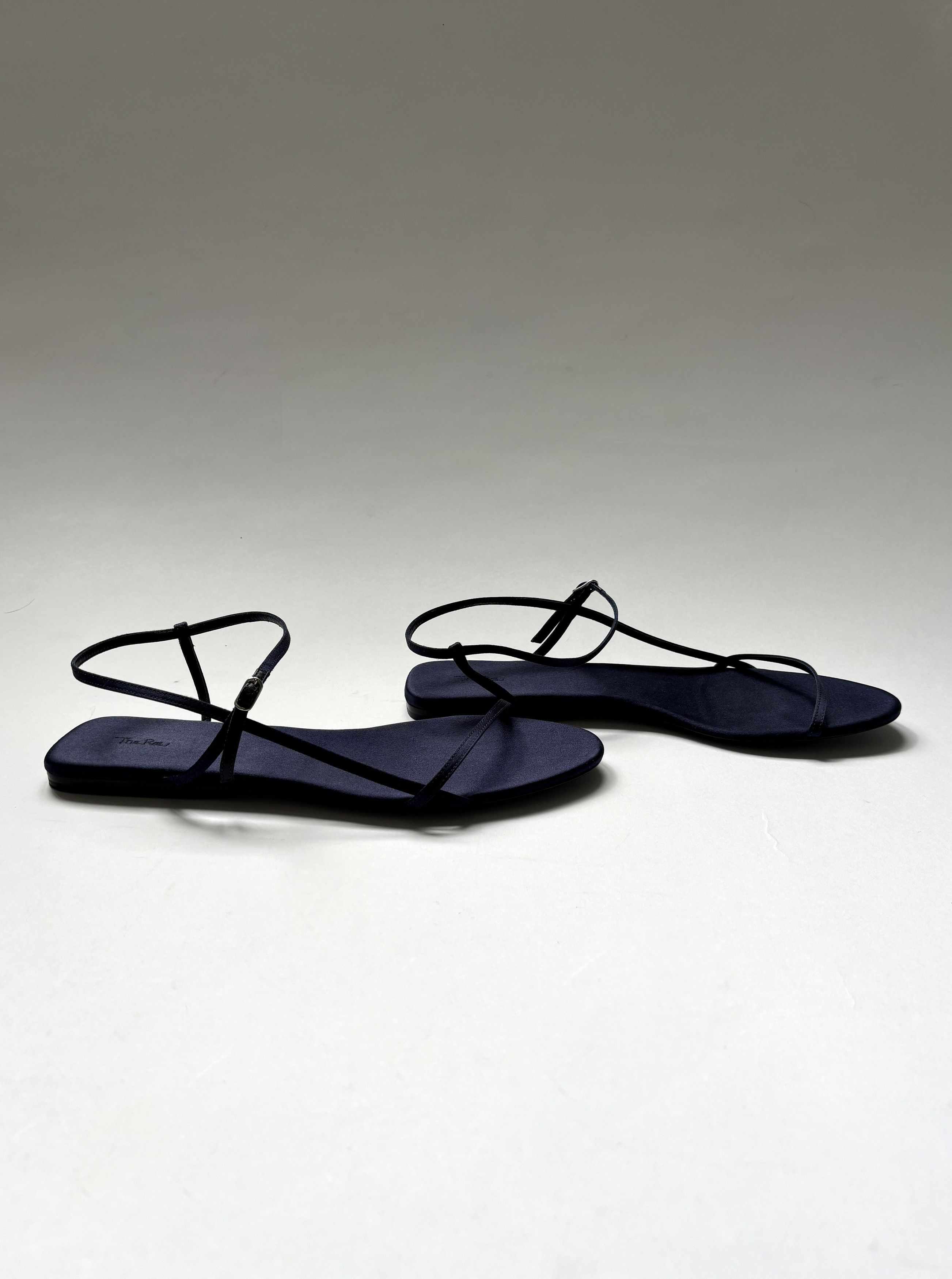 The Row ⚡️QUICK SALE⚡️The Row Navy Bare Flat Strappy Sandal Size US 10 / IT 40 - 5 Thumbnail