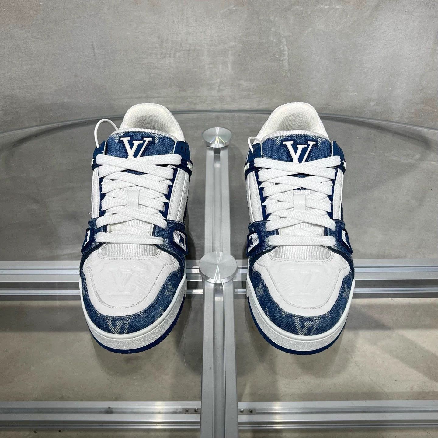Louis Vuitton LV Trainer White Blue Denim UK3.5 37.5 Size US 6.5 / IT 36.5 - 1 Thumbnail
