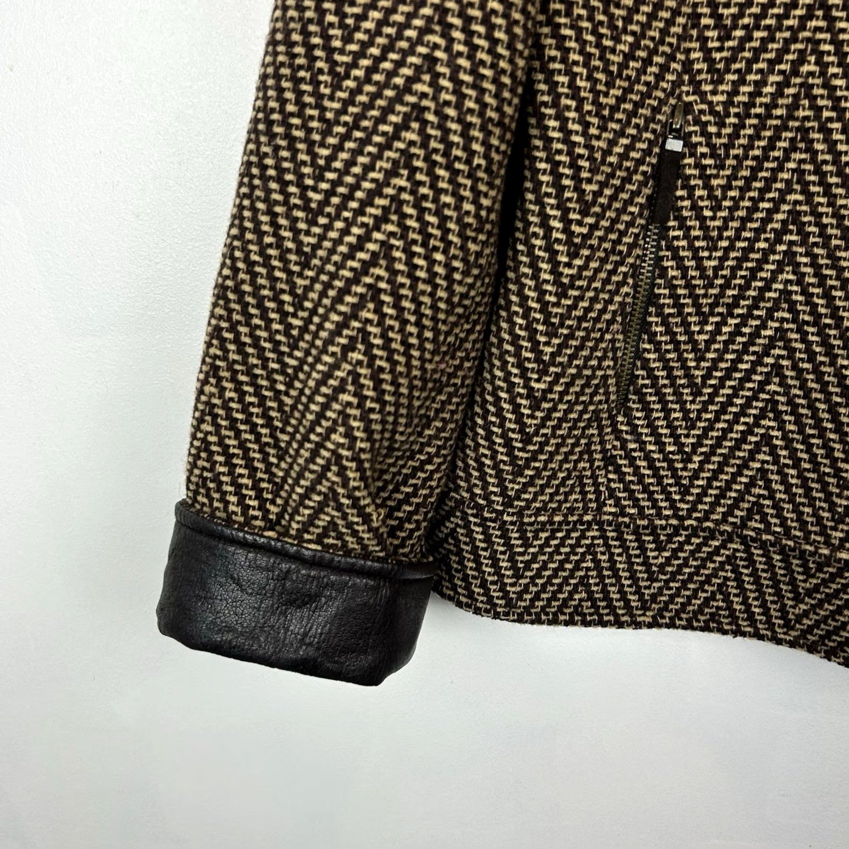 Vintage Tahari Blazer Womens 6 Petite Wool Blend Tweed Belted Lined Single-Breasted Jacket, Brown, Petite Size M / US 6-8 / IT 42-44 - 4 Thumbnail