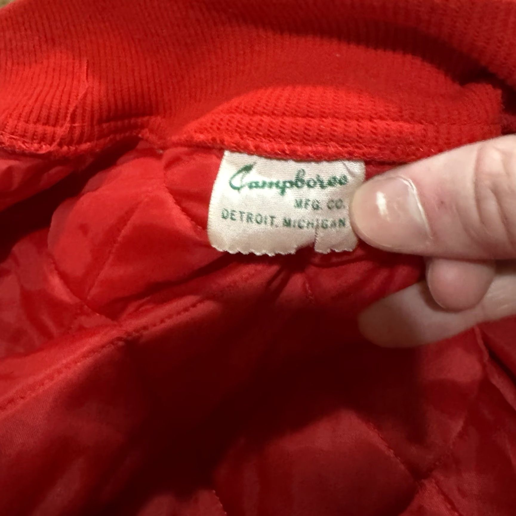 Vintage Vtg 1950’s Quilted Jacket Red Size Large Dupont Dacron Bomber 60s Man Jacket Quilted Red L Dupont Dacron Bomber 1950s Size US L / EU 52-54 / 3 - 5 Thumbnail
