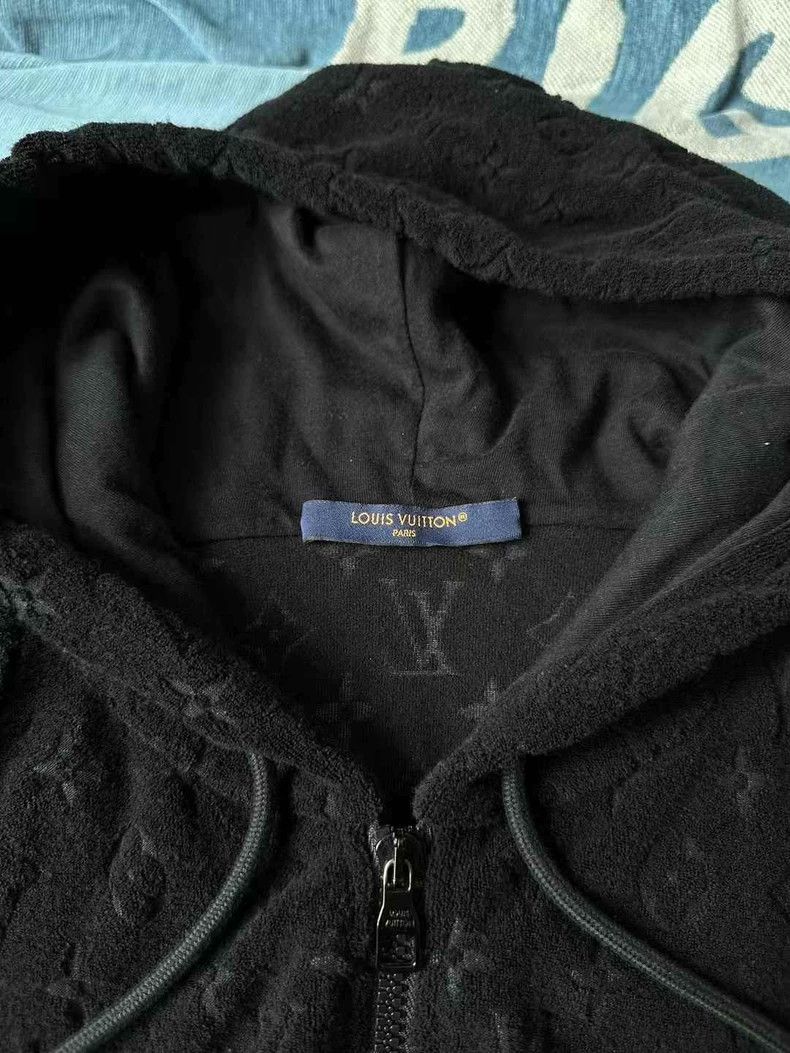 Louis Vuitton Louis Vuitton Black Full Zipper Towel Zipper Jacket 2501-Ne Size US S / EU 44-46 / 1 - 3 Thumbnail