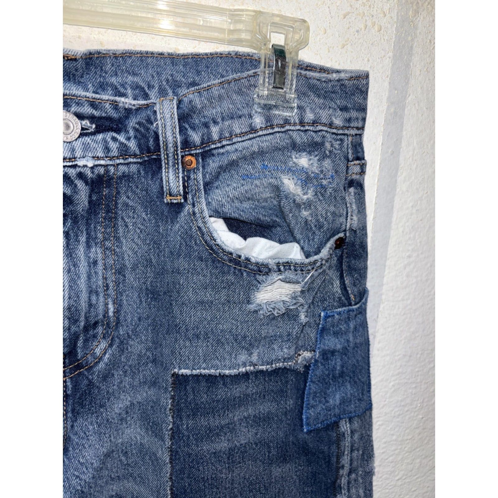 Levi's Levi’s 512 Jeans Slim Taper Patchwork Distressed Denim 30x30 Men Vintage Retro 80s 90s Size US 30 / EU 46 - 4 Thumbnail