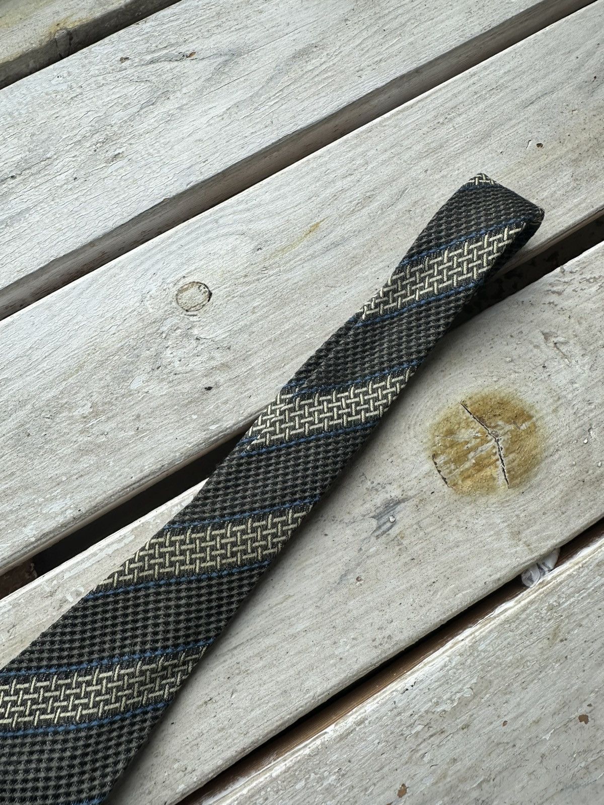 Designer × Hugo Boss Hugo Boss Silk Tie Black Pink Dot Medallion Italy Size ONE SIZE - 8 Thumbnail