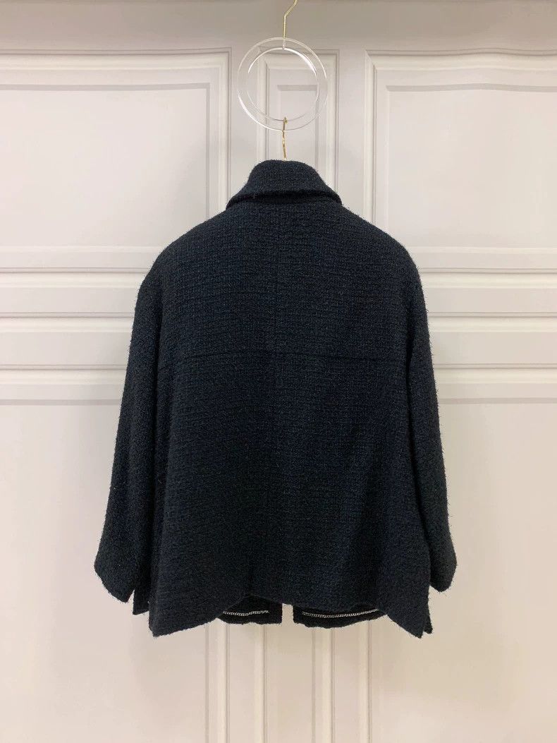 Chanel Chanel 2019 black four-pocket jacket Size XS / US 0-2 / IT 36-38 - 2 Thumbnail