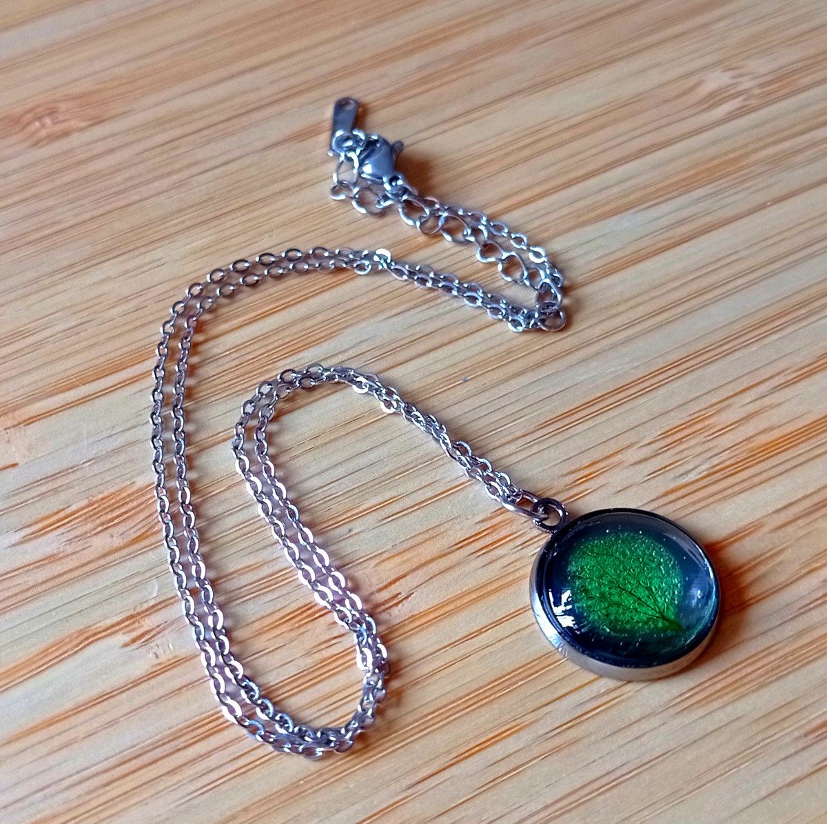 Designer × Japanese Brand × Vintage Stunning Tiny Tree Of Life Natural Leaf Silver Necklace RARE Size ONE SIZE - 4 Thumbnail