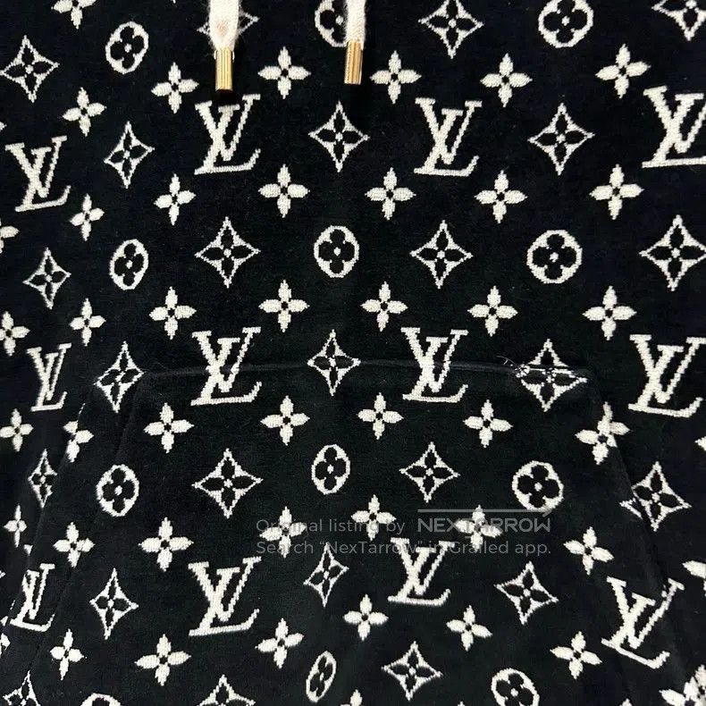 Louis Vuitton Louis Vuitton Logo Velvet Hoodie M. Size US M / EU 48-50 / 2 - 3 Thumbnail