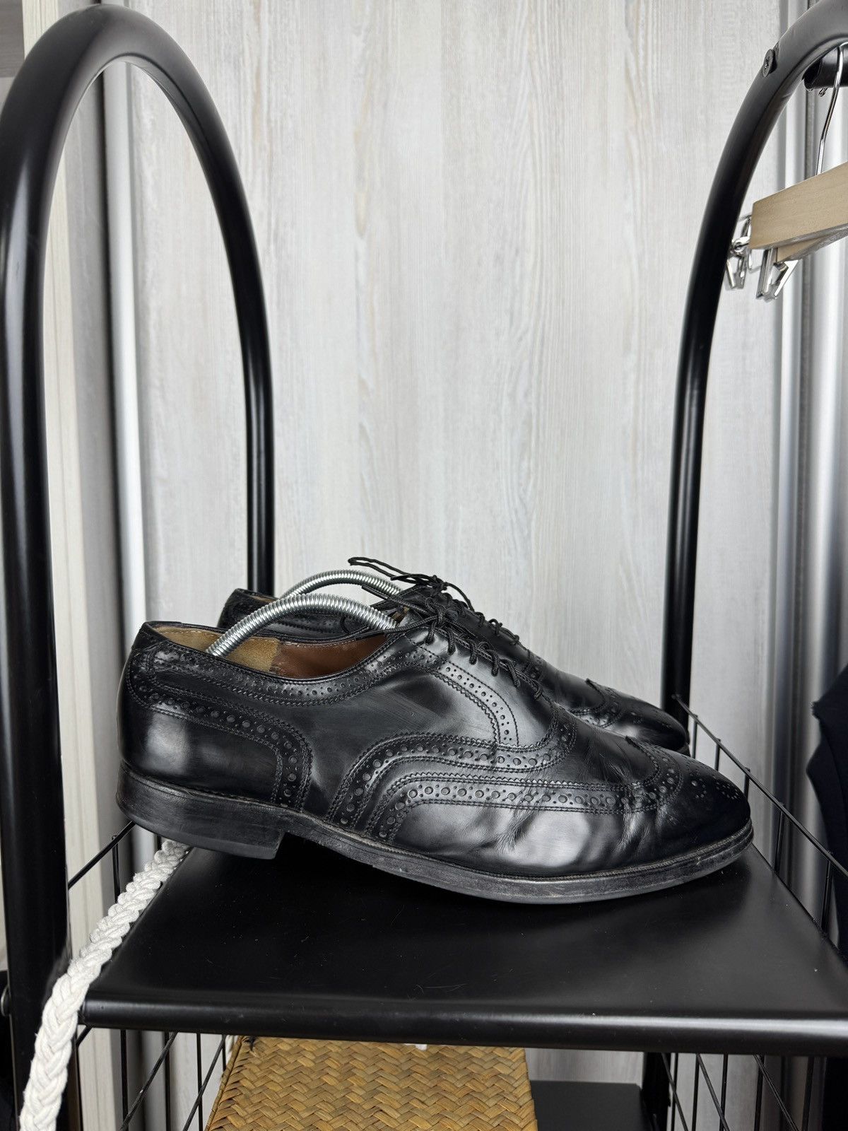 Allen Edmonds Allen Edmonds McAlister black perforated derby brogue shoes Size US 11.5 / EU 44-45 - 1 Thumbnail