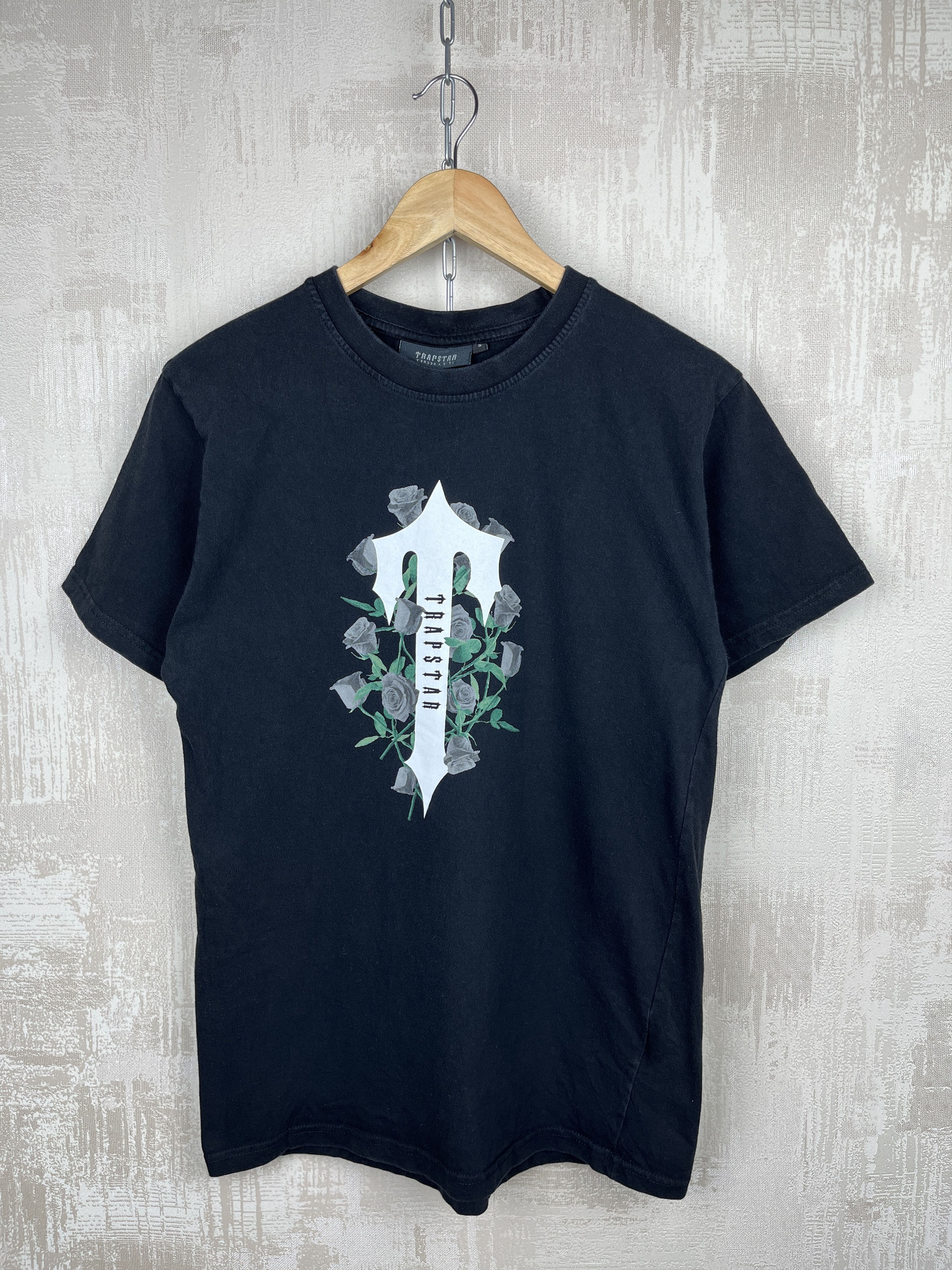 Trapstar London Trapstar London Roses Urban T-shirt Hip Hop Size US S / EU 44-46 / 1 - 1 Thumbnail