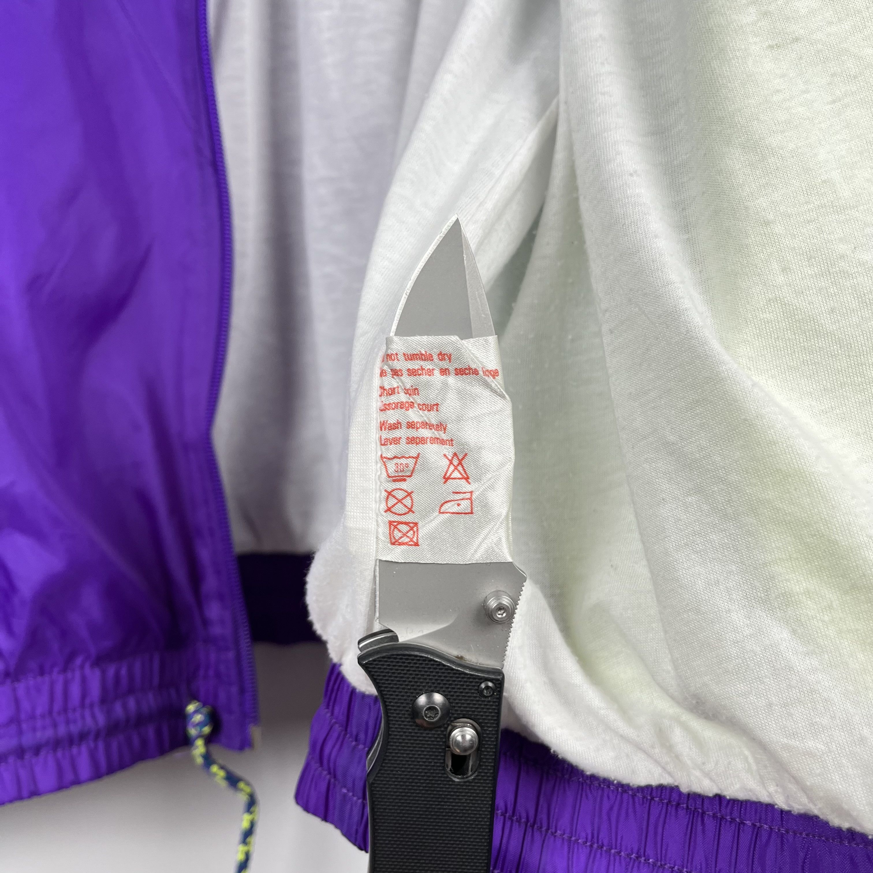 Nike Vintage Nike Multicolour Nylon Light Track Jacket 90’s Size US XXL / EU 58 / 5 - 15 Thumbnail