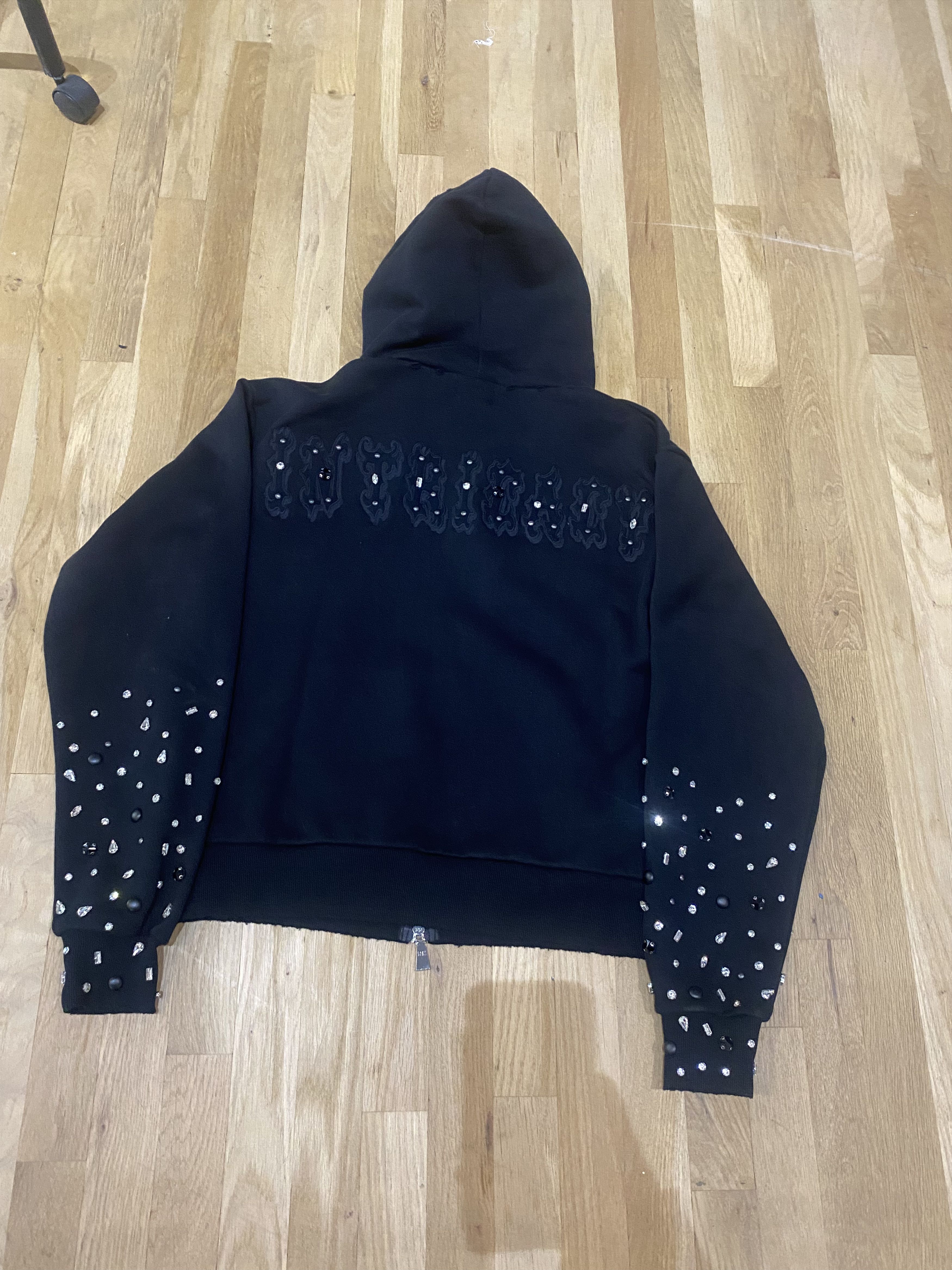 LOST INTRICACY LOST INTRICACY BLACKOUT PATCH ZIP-UP Size US S / EU 44-46 / 1 - 5 Thumbnail