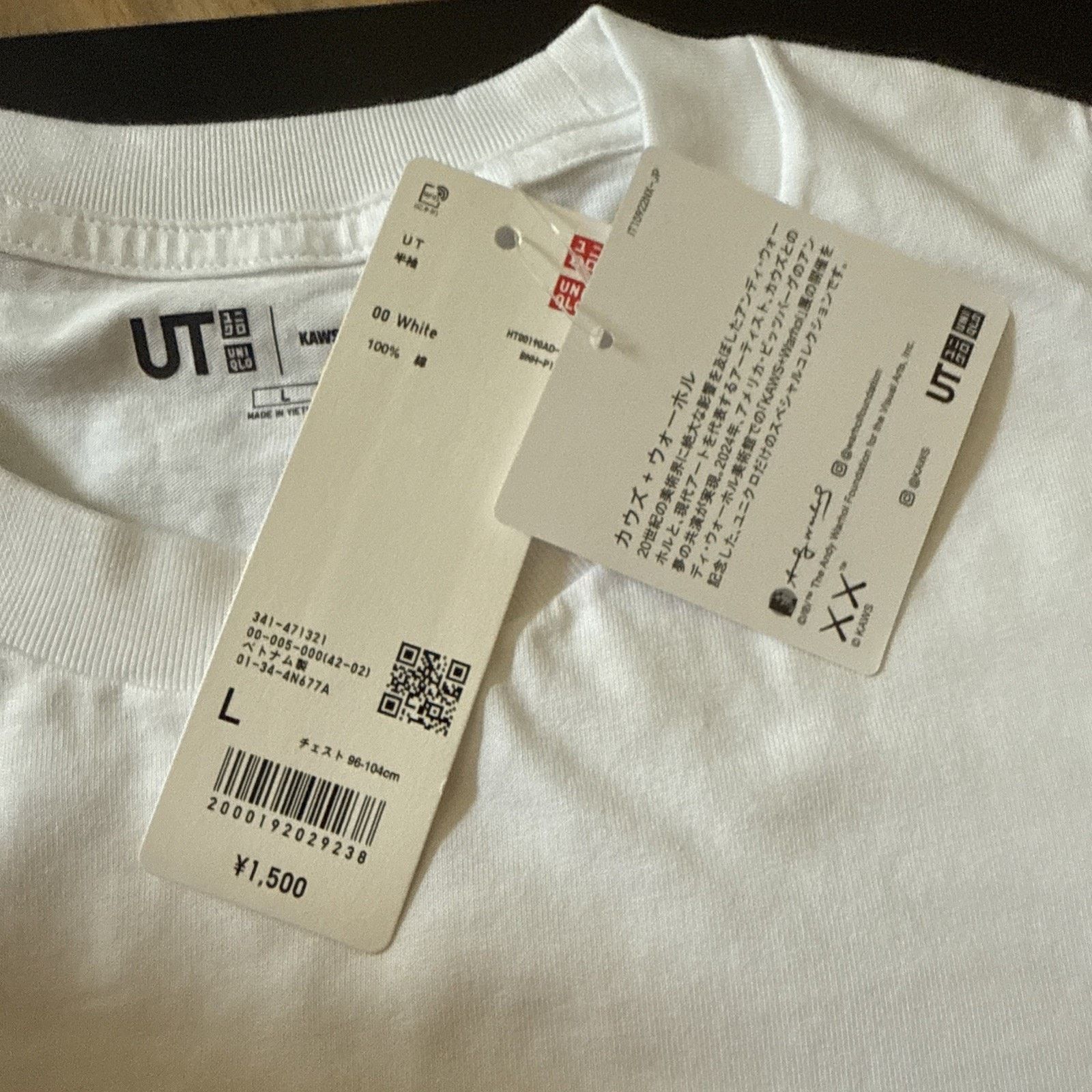 Kaws KAWS x Uniqlo UT Graphic T-shirt Lg Andy Warhol Collab RARE Size US L / EU 52-54 / 3 - 4 Thumbnail