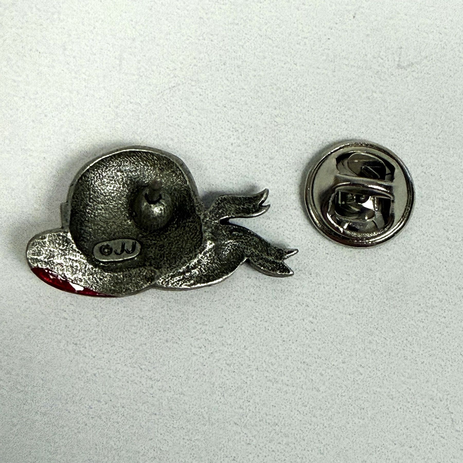 Vintage VTG 1990s Jonette Jewelry Red Hat Society Tie Tack Lapel Pin Size ONE SIZE - 4 Thumbnail