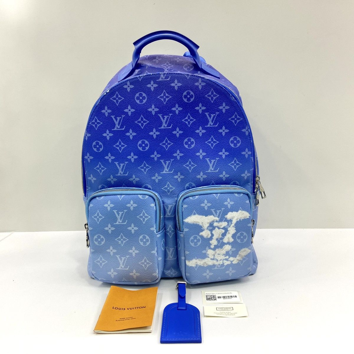 Louis Vuitton Authentic Louis Vuitton Clouds Monogram Multipocket Backpack Size ONE SIZE - 3 Thumbnail