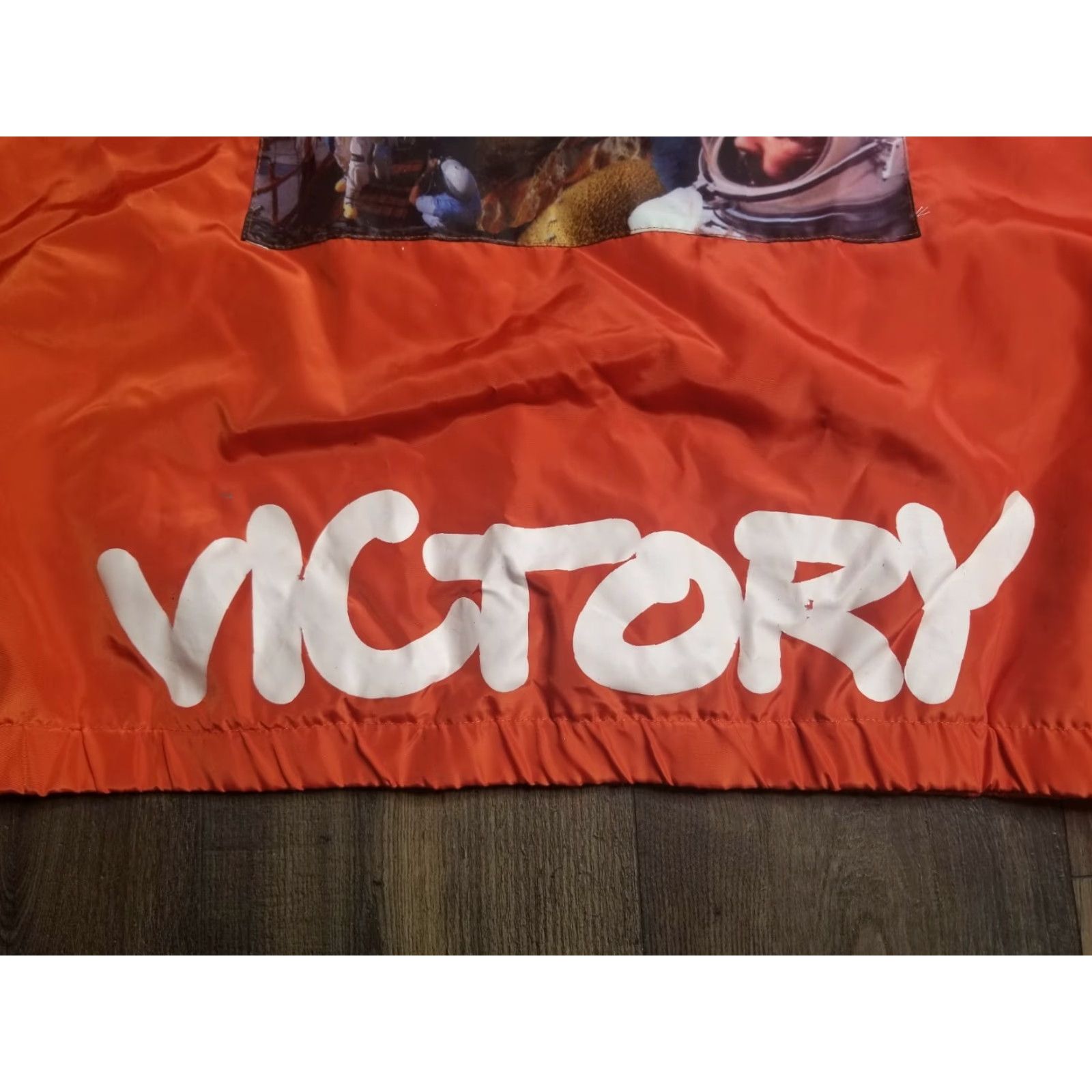 Vintage Gloomy Bear Mens L Windbreaker Tracksuits Jacket Orange Bear Print Distressed Casual Activewear Regular Size Size L / US 10 / IT 46 - 2 Thumbnail
