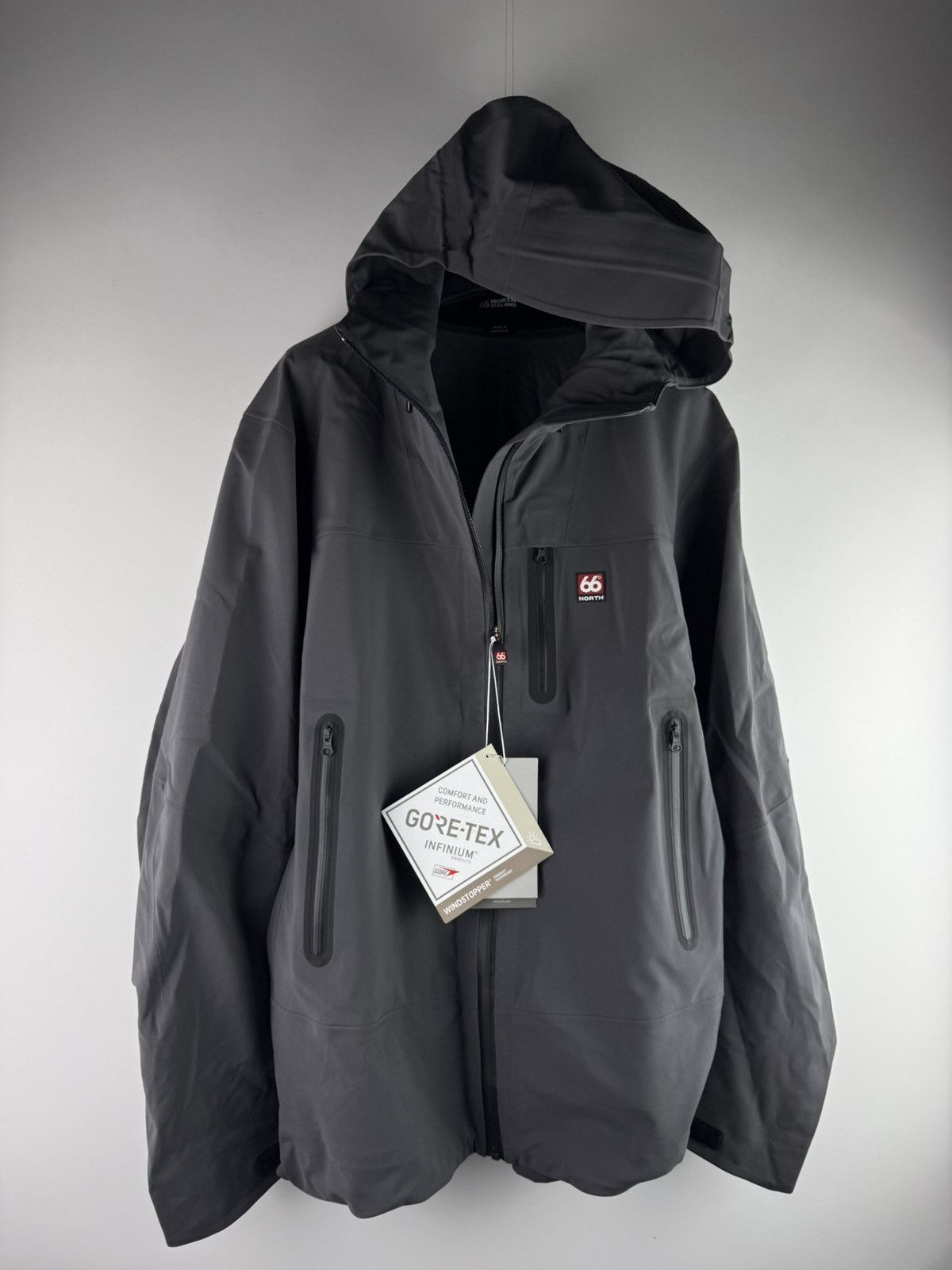 66 North 66° North Skaftafell Gore-Tex Infinium Jacket in Lava Size US M / EU 48-50 / 2 - 2 Thumbnail