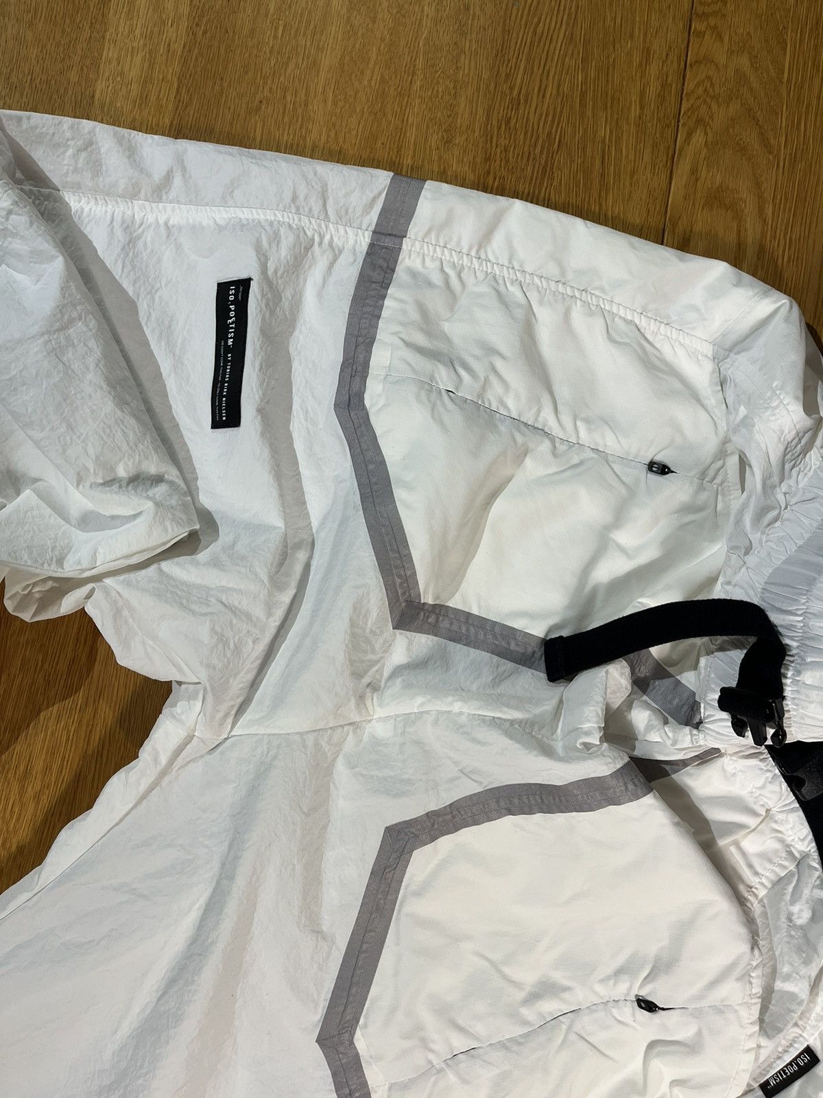 Tobias Birk Nielsen SS23 Iso Poetism Tobias Birk Nielsen White Tech-Nylon Pants Size US 32 / EU 48 - 12 Thumbnail