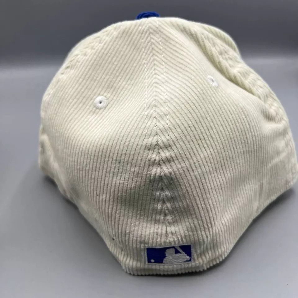 New Era Los Angeles LA Dodgers Hat Men 7 1/2 Corduroy Fitted Cap New Size ONE SIZE - 7 Thumbnail