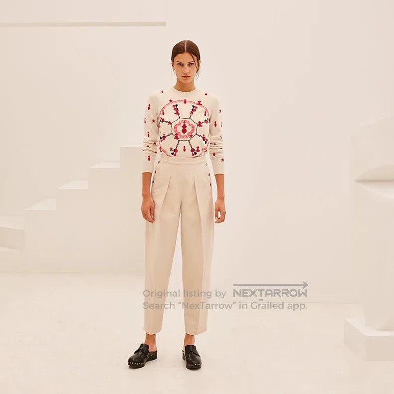 Hermes Hermes Cashmere Embroidered Beige Sweater White Size XS / US 0-2 / IT 36-38 - 9 Thumbnail