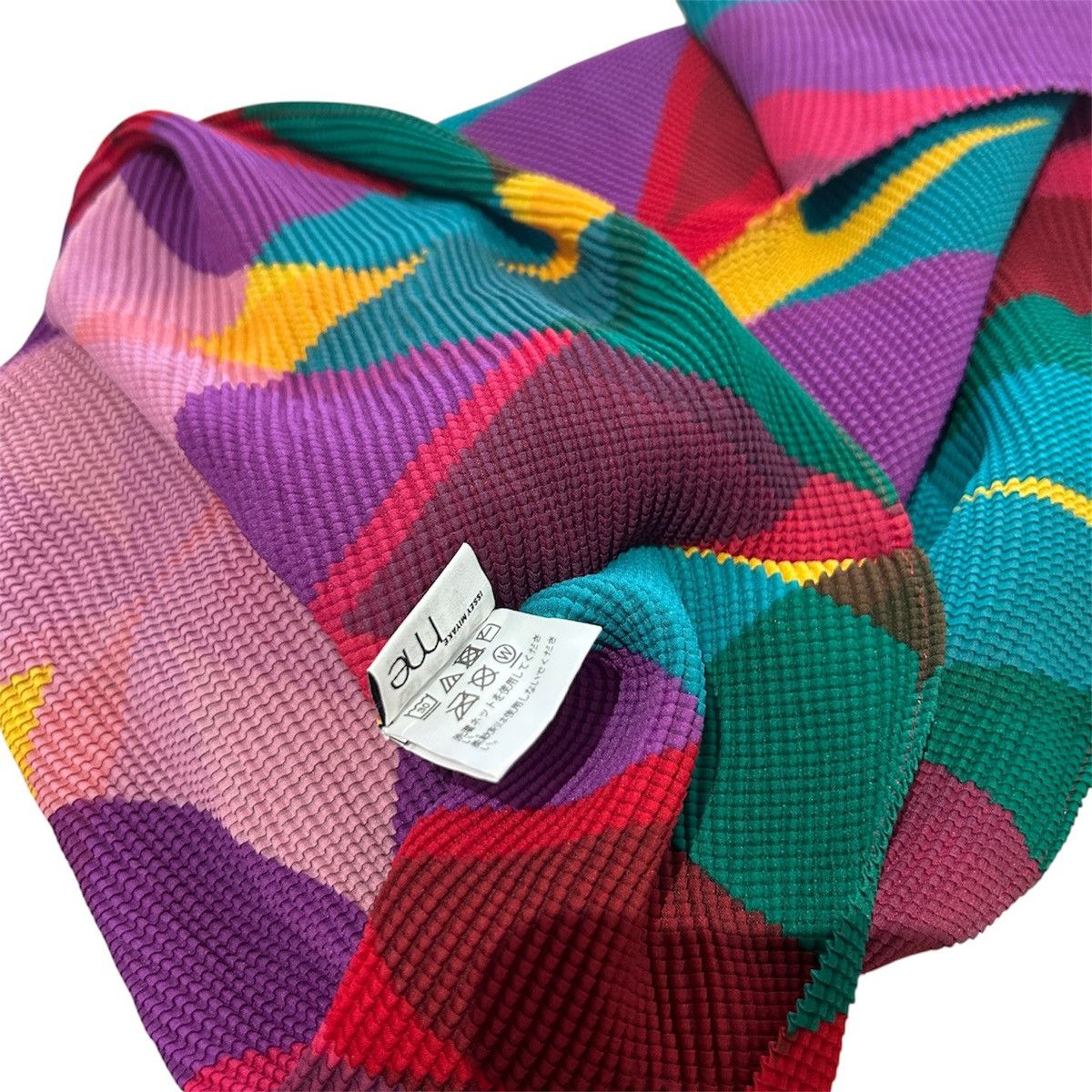 Pleats Please Issey Miyake Issey Miyake Pleats Please Multicolor Geometric High Neck Size S / US 4 / IT 40 - 4 Thumbnail