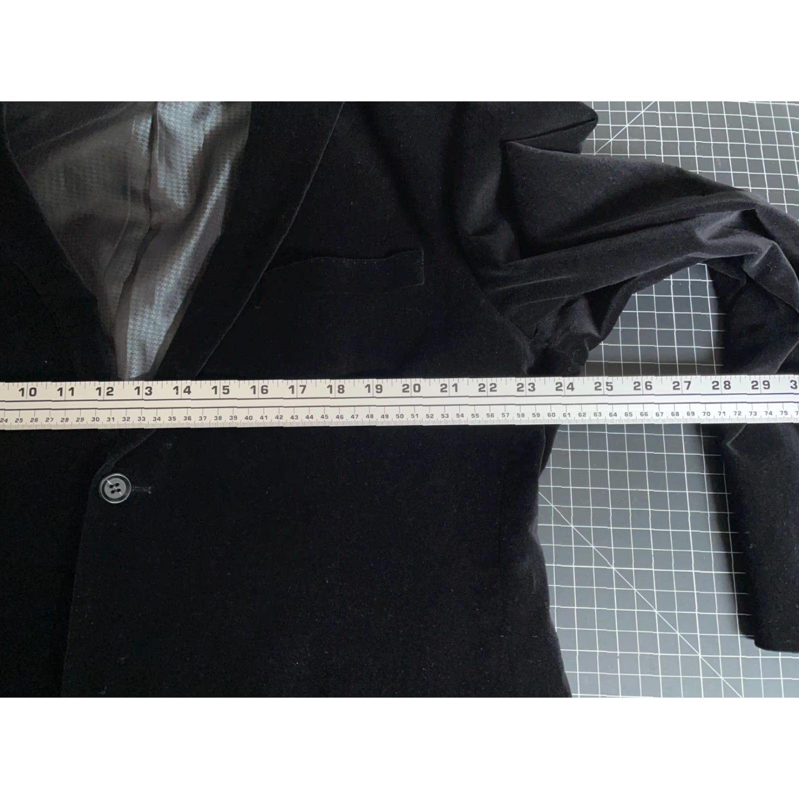 Velvet VINTAGE Camiloni Velvet Blazer Men Sport Coat 2 Button Black 46 Long Mens Classic 2 Piece Party Jacket Size 46R - 5 Thumbnail