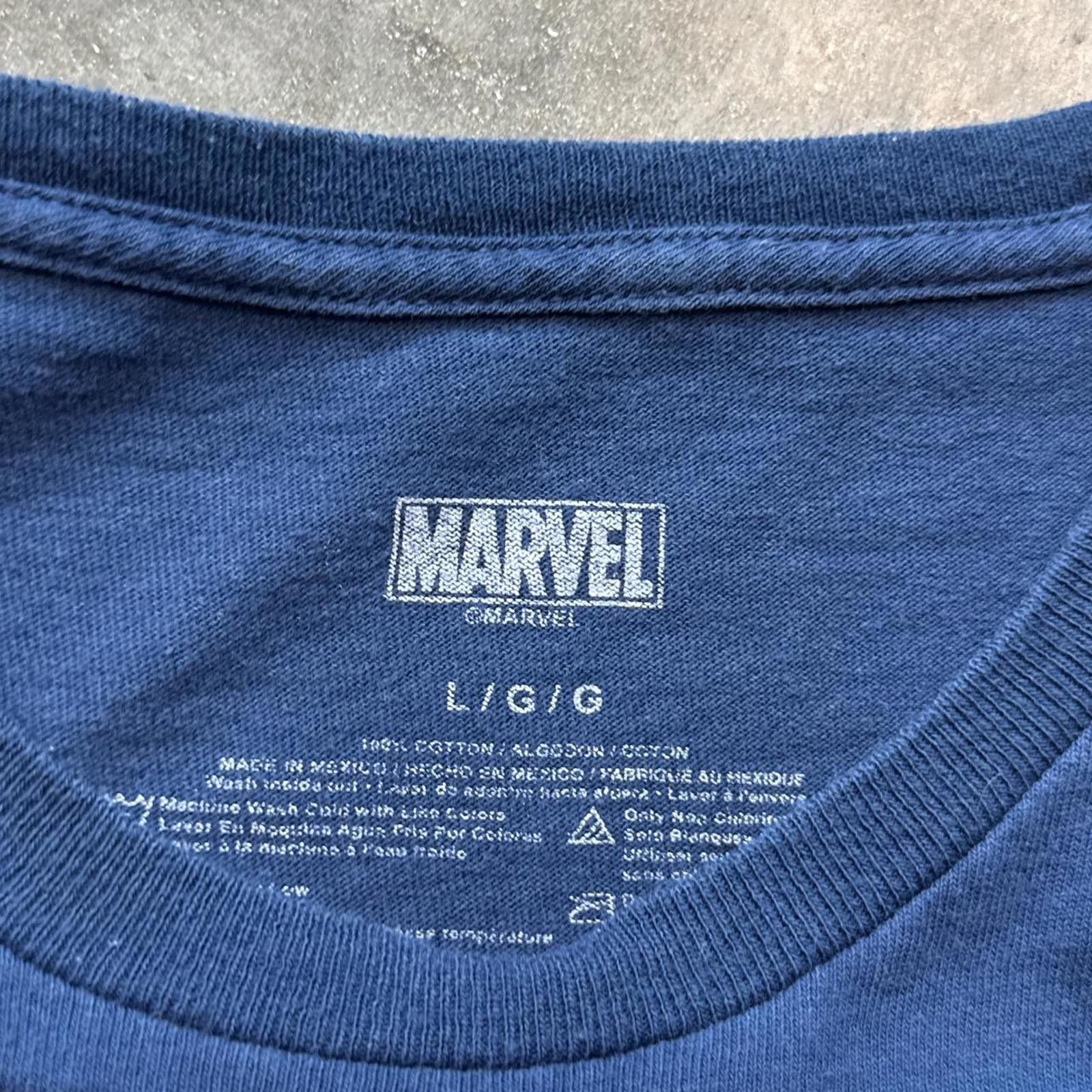 Marvel Comics Captain America Shield Graphic T-Shirt Size US L / EU 52-54 / 3 - 4 Thumbnail