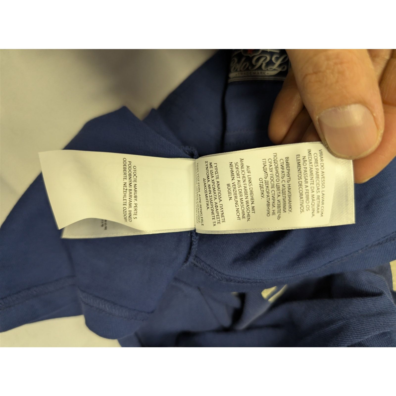 Polo Ralph Lauren o1rshd1 CC20 Classic Fit Reversible Jersey T-Shirt in Blue Size US S / EU 44-46 / 1 - 19 Thumbnail