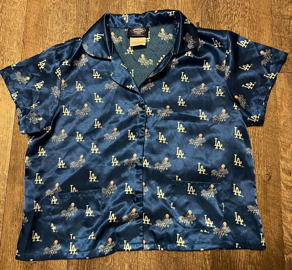 MLB Dodgers Satin Button Blouse Shirt size medium Size M / US 6-8 / IT 42-44 - 1 Thumbnail