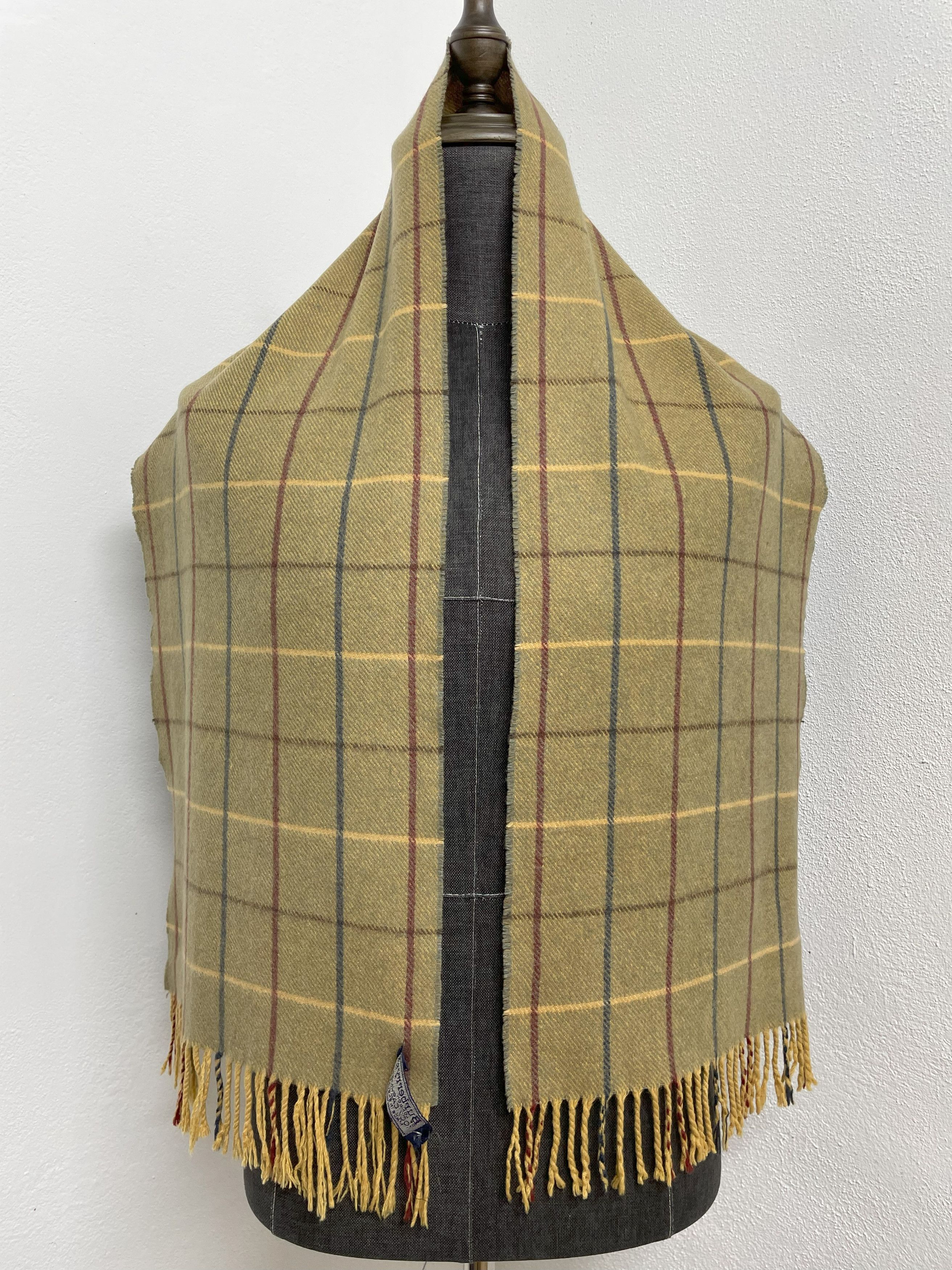 Burberry Burberrys Scarf / Muffler - 6152 Size ONE SIZE - 4 Thumbnail
