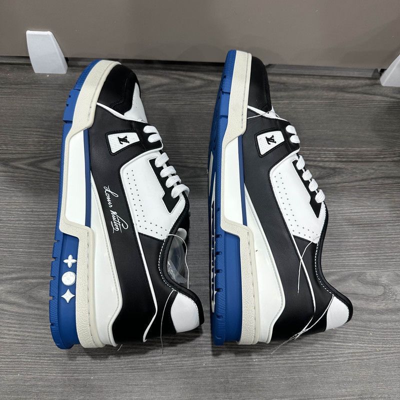 Louis Vuitton Louis Vuitton Trainer Sneakers in Black and Blue -2508 Size US 10.5 / EU 43-44 - 7 Thumbnail