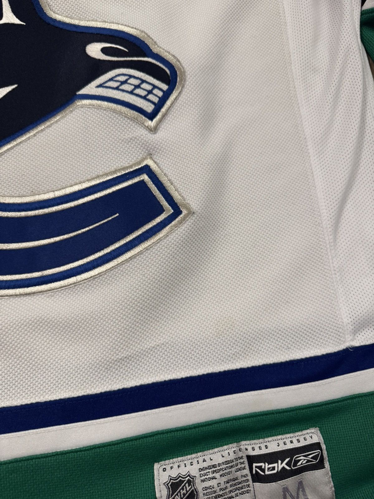 NHL × Reebok × Vintage 2010 NHL Vancouver Canucks Ryan Kesler #17 Jersey/NHL Jersey Size US M / EU 48-50 / 2 - 6 Thumbnail