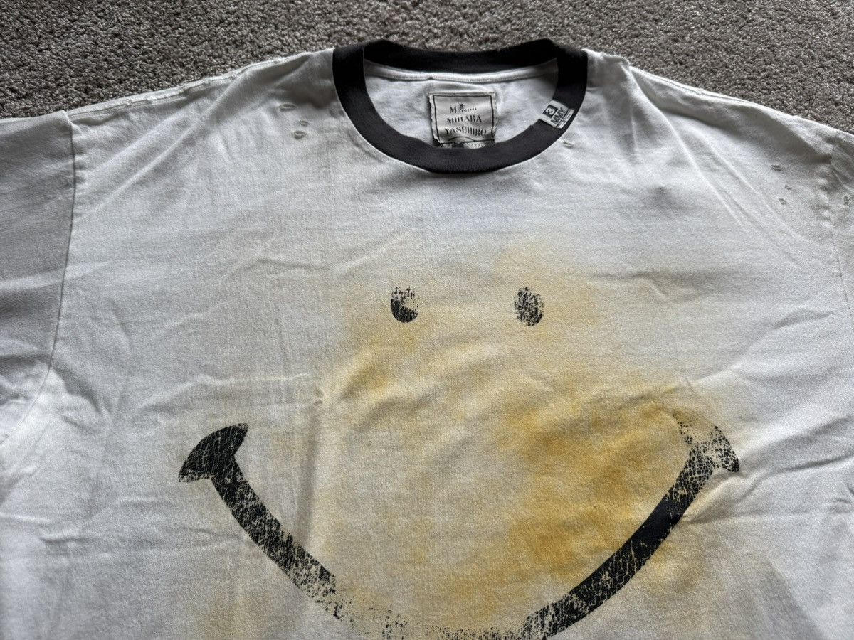 Maison MIHARA YASUHIRO Maison Mihara Yasuhiro smiley face bleached acid was T shirt Size US L / EU 52-54 / 3 - 11 Thumbnail