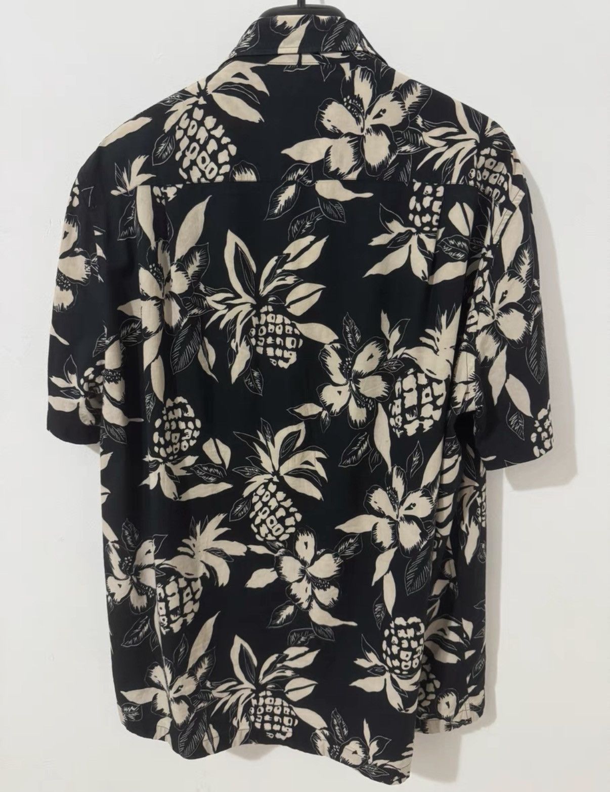 Saint Laurent Paris SLP) 17SS All-Over Cuban Collar Floral Pineapple Shirt Size US L / EU 52-54 / 3 - 2 Thumbnail